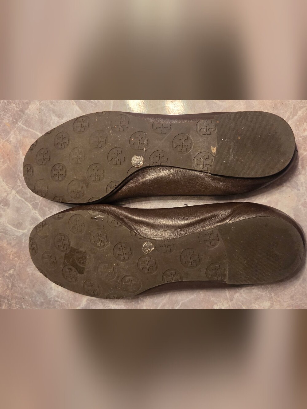 Tory Burch Brown Leather Logo Ballet Flats - Picture 6 of 6